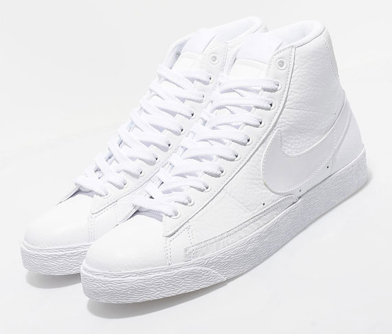 nike blazer leather