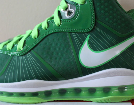 Nike LeBron 8 V/2 – Victory Green – Electric Green | Sample