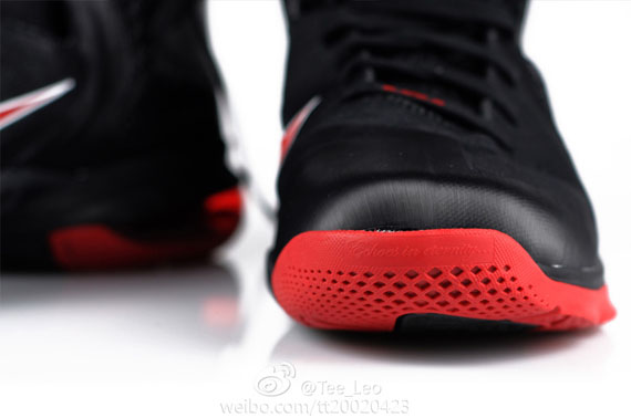 Nike Lebron 9 New Images 07