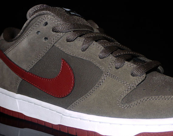 Nike SB Dunk Low - Brown - Red - White | Spring 2012