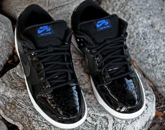 Nike SB Dunk Low 'Space Jam' - Release 
