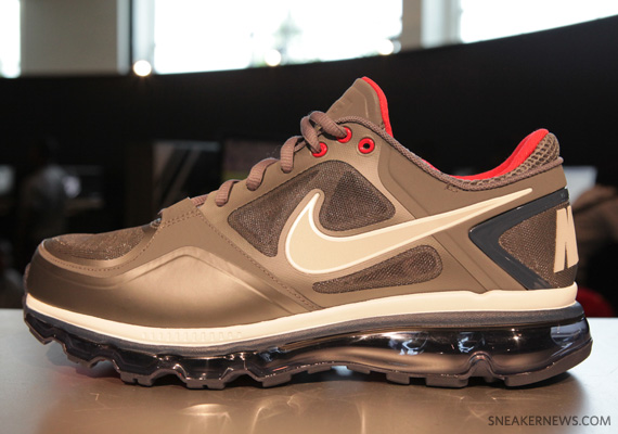 Nike Trainer 1.3 Max Cool Grey White Navy University Red 04
