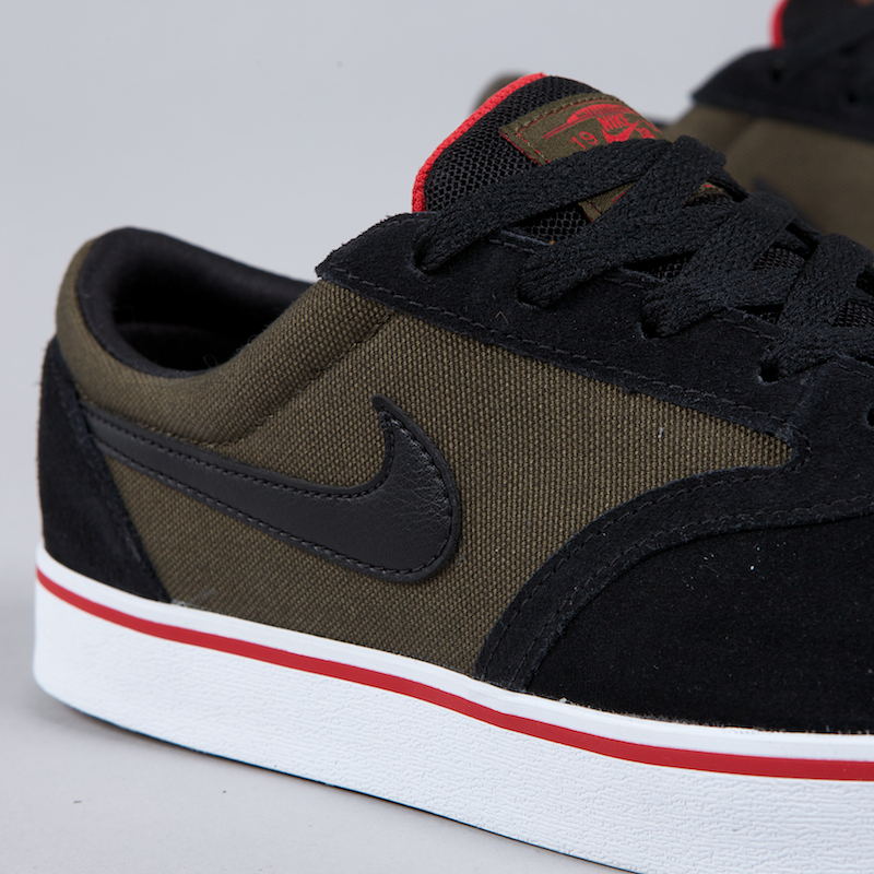nike_sb_dark_loden_-_black_-_sport_red_2184 Nike Sb Dark Loden Black Sport Red 2184