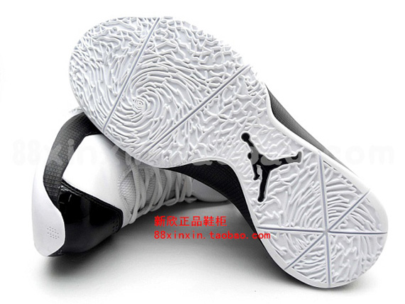 Air Jordan 2011 A Flight White Black 08