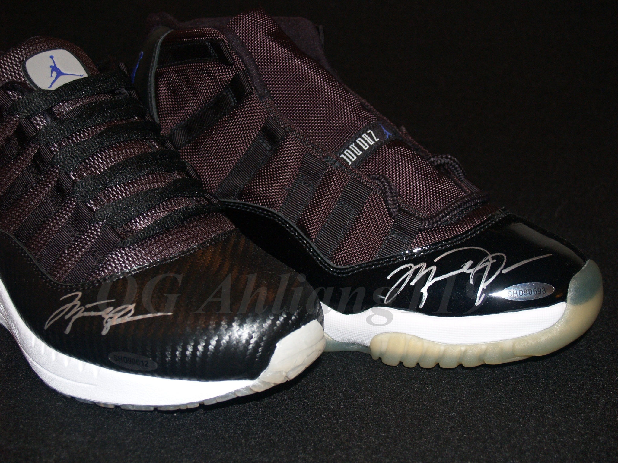 OLYMPUS DIGITAL CAMERA Air Jordan Autographed Collection 05