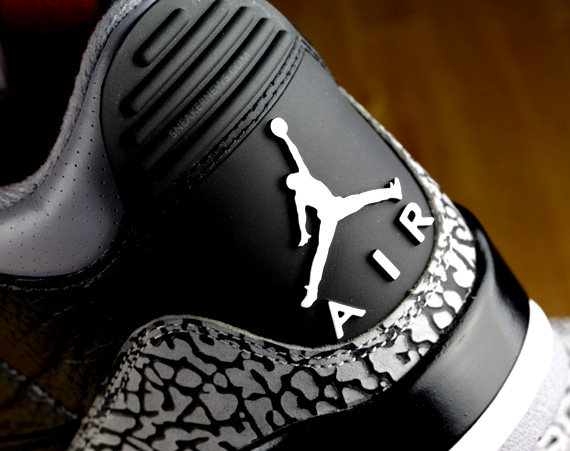 Sneaker News Air Jordan III Black/Cement Giveaway
