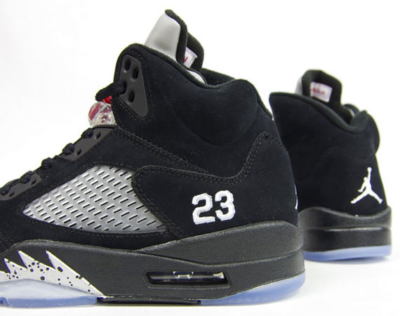 black and silver jordan 5