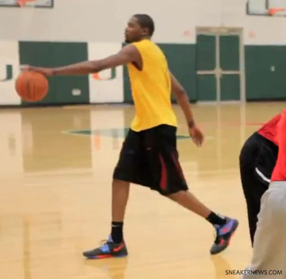 Kevin Durant Wears Nike Zoom Kd Iv Workout 04