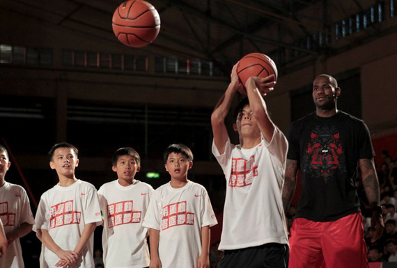 lebron james court Nike china tour august 2011 02