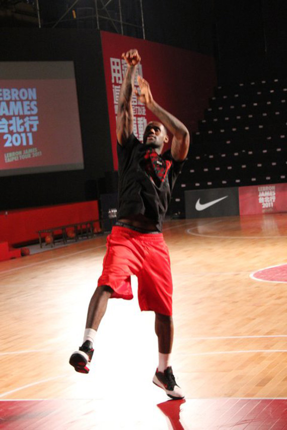 Lebron James Nike China Tour August 2011 15