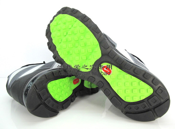 Nike Air Max Griffey Fury Black Action Green 02