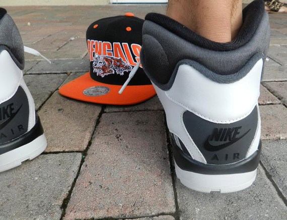 Nike Air Trainer SC II - Grey - Black - Total Orange