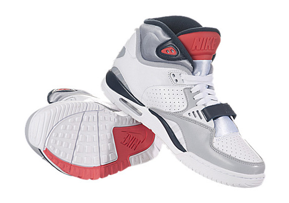 Nike Air Trainer Sc Ii High White Navy Infrared Sneakerhead 01