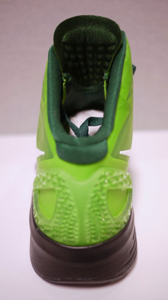 Nike Hd 2011 Geometric 12