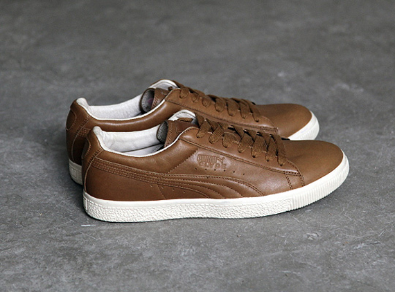 Puma clyde luxe hotsell