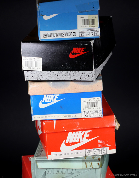 Nike Shoe Box Bag (Small, 8L). Nike VN