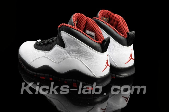 Air Jordan 10 Retro Chicago 2