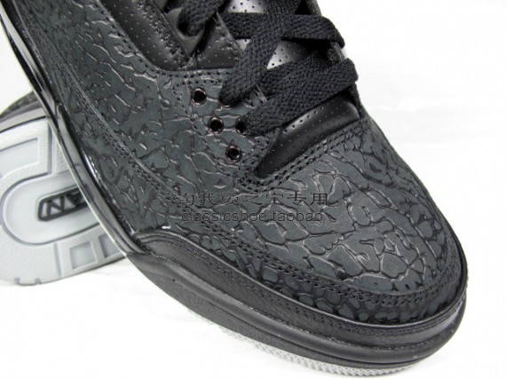 Air Jordan III ‘Black Flip’ – New Photos