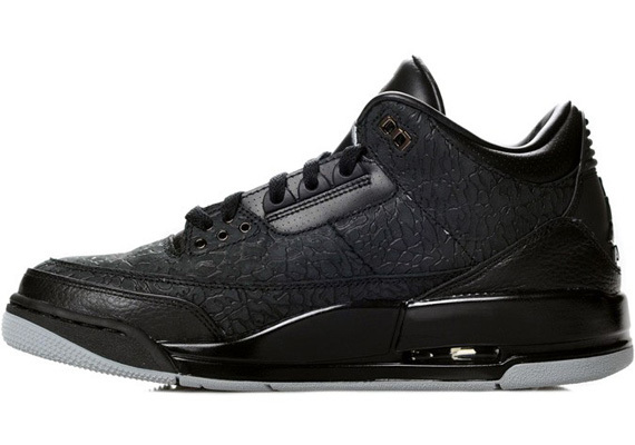 Air Jordan Iii Black Flip Osneaker 03