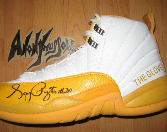 Air Jordan Xii Payton Home Game Worn Autographed Pe 06