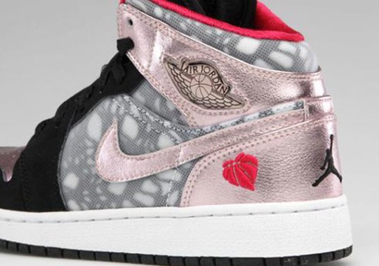 Jordan Brand Girls Holiday 2011 Footwear