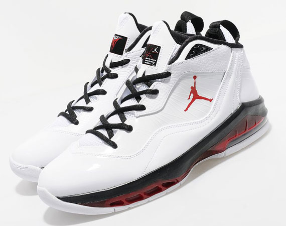 Jordan Melo M8 - White - Black 