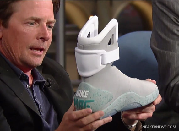 nike mag michael j fox