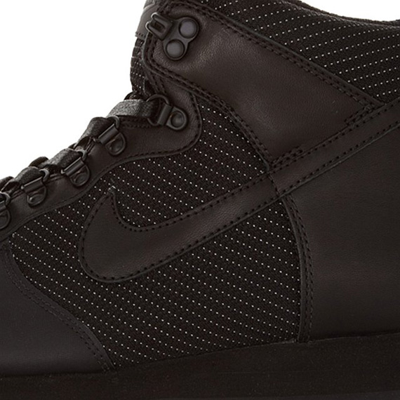 Nike Acg Lava Dunk Black Ct 03