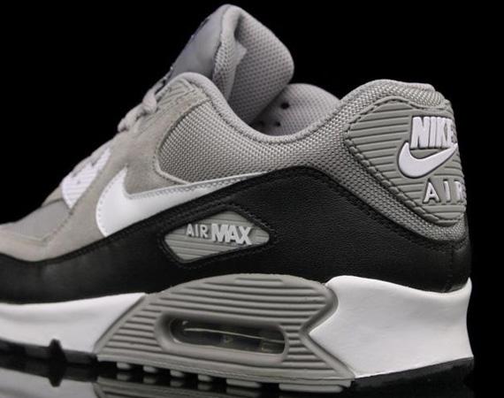 nike air max 90 black white and grey