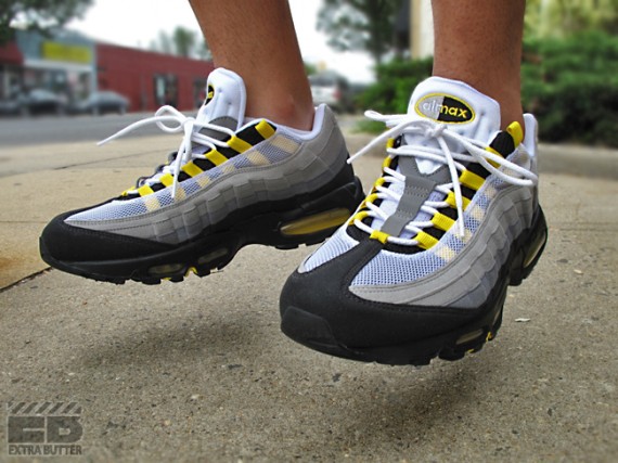 air max 95 yellow and white