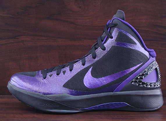 Nike hyperdunk hot sale purple