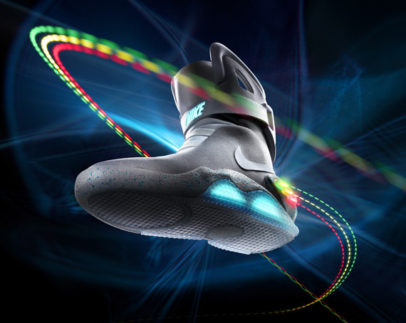 Nike Mag 2011 03