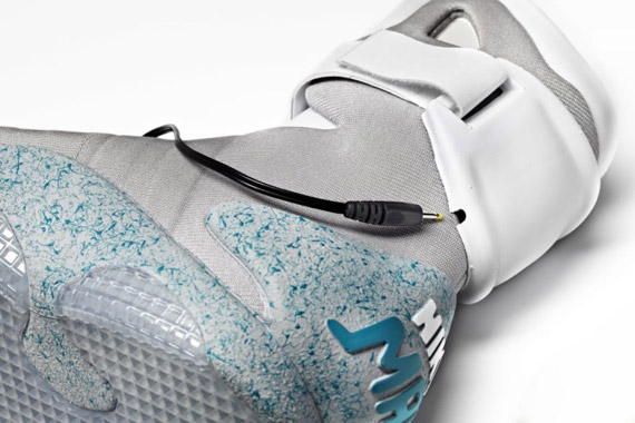 Nike Mag 2011 Available On Ebay 6