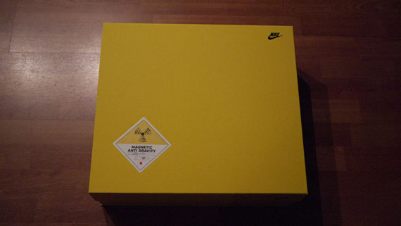 Nike Mag 2011 Unboxing 07