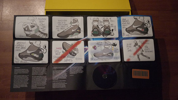 Nike Mag 2011 Unboxing 13