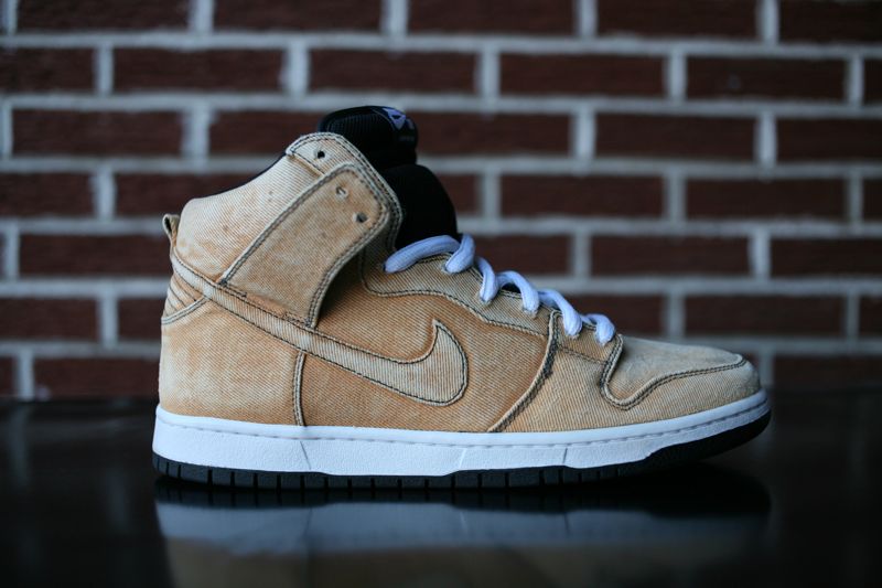 nike-sb-dunk-high-faded-denim-customs-3 Nike Sb Dunk High Faded Denim Customs 3