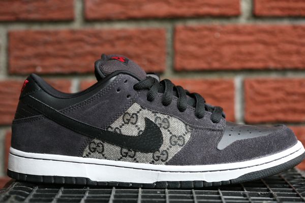 nike-sb-dunk-low-gucci-customs-1 Nike Sb Dunk Low Gucci Customs 1