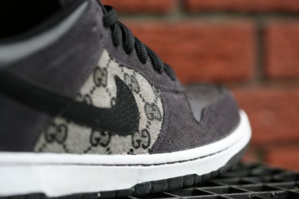 nike-sb-dunk-low-gucci-customs-3 Nike Sb Dunk Low Gucci Customs 3