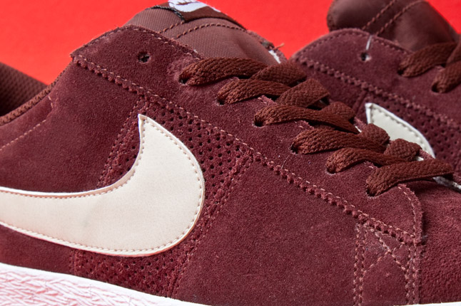 Nike Sb September 2011 Blazer Low 3