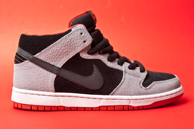 Nike Sb September 2011 Dunk Mid 2