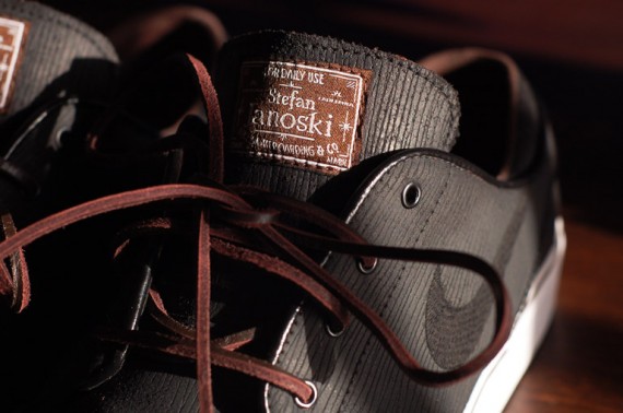 Nike SB Zoom Stefan Janoski – Black Woodgrain Customs