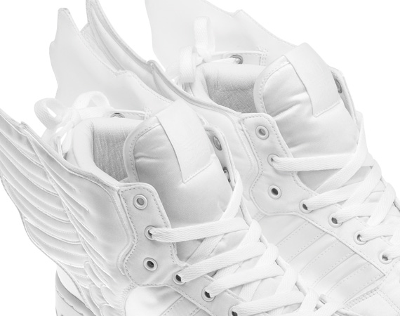 2NE1 x Jeremy Scott x adidas Originals JS Wings 2.0