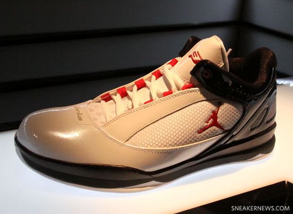 Jordan Brand Holiday 2011 Flight Forum Cp3 Fly Around 14