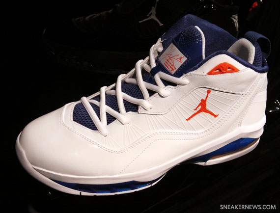 Jordan Brand Holiday 2011 Flight Forum Melo Fly Through 10