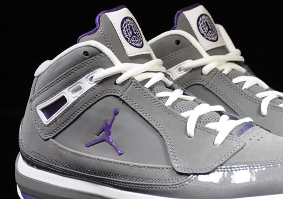 Jordan Iso Ii Grey Purple 06