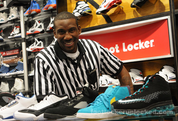 Amare Stoudemire @ Foot Locker NYC Event Recap - SneakerNews.com