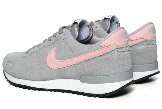 nike gray and pink