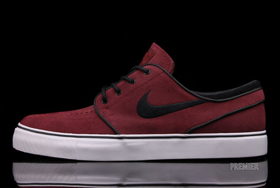 Nike Janoski Team Red Blk Av 06