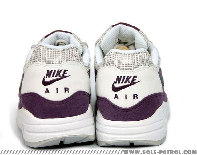 nike-wmns-air-max-1-purple-white-black-3 Nike Wmns Air Max 1 Purple White Black 3