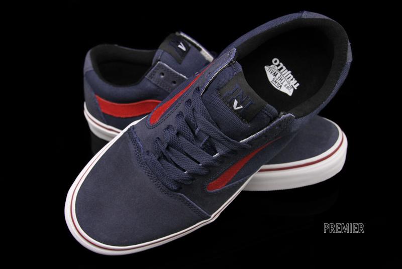 11_3_11tntblueinsole 11 3 11tntblueinsole